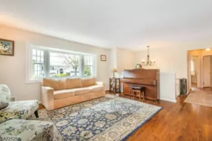 14 Villa Rd, Little Falls Township, NJ 07424 - Photo 2