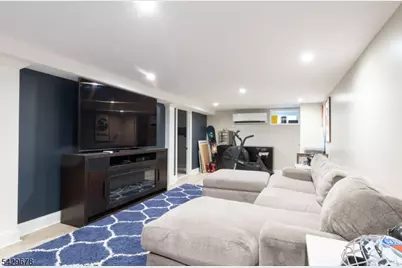 491 Eagle Rock Ave, Roseland, NJ 07068 - Photo 14