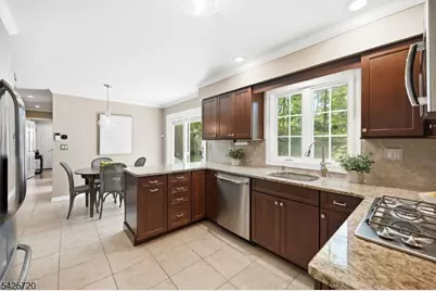 60 Hendricks Dr, Hanover Township, NJ 07950 - Photo 14