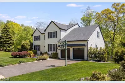 55 Highwood Rd, West Orange Township, NJ 07052 - Photo 2