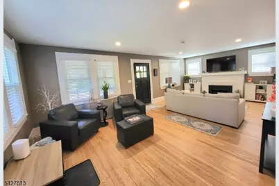266 Eagle Rock Ave, Roseland, NJ 07068 - Photo 22