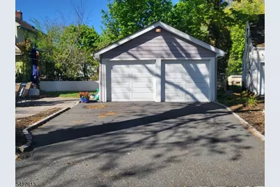 266 Eagle Rock Ave, Roseland, NJ 07068 - Photo 20