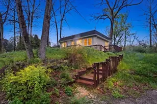 912 E Walnut Dr, Stillwater, NJ 07860 - Photo 2