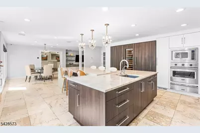 37 Hemlock Rd, Livingston, NJ 07039 - Photo 14