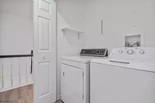 7 Lee Ct, Lebanon, NJ 08833 - Photo 14