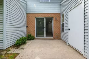 7 Lee Ct, Lebanon, NJ 08833 - Photo 18