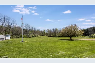 107 South St, Frelinghuysen Township, NJ 07821 - Photo 36