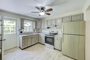 65 S Reading St, Manville, NJ 08835 - Photo 8