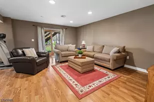 1905 Vroom Dr, Bridgewater, NJ 08807 - Photo 20