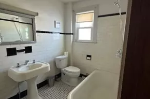 1075 Thomas St, Hillside, NJ 07205 - Photo 12