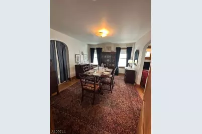 1075 Thomas St, Hillside, NJ 07205 - Photo 4