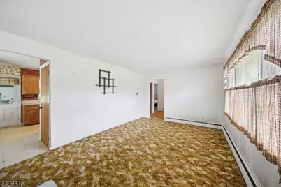 49 Heather Hills Dr, Jefferson Township, NJ 07438 - Photo 4