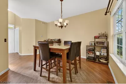 124 York Dr, Montgomery Township, NJ 08540 - Photo 10