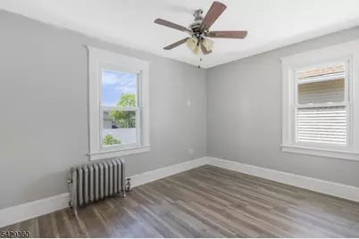 219 Lincoln Ave, Dunellen, NJ 08812 - Photo 12