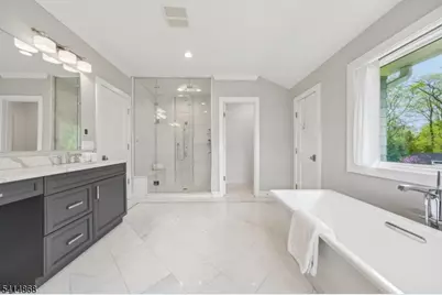 1 Cora Way, Millburn, NJ 07078 - Photo 24