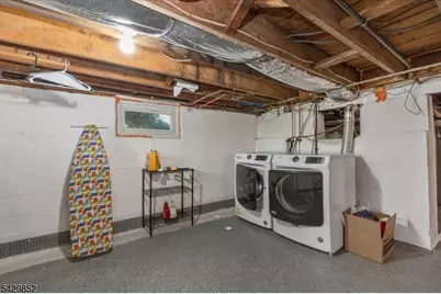 613 Maplewood Ave, Roselle Park, NJ 07204 - Photo 26
