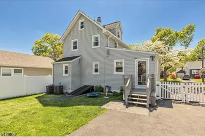 613 Maplewood Ave, Roselle Park, NJ 07204 - Photo 34