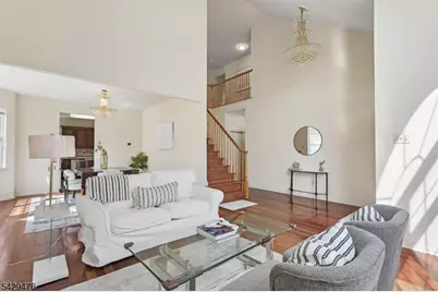 61 Shields Ln, Bridgewater Twp., NJ 08807 - Photo 4