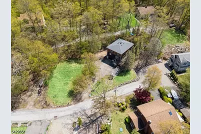 137 S Shore Rd, Byram Township, NJ 07821 - Photo 4