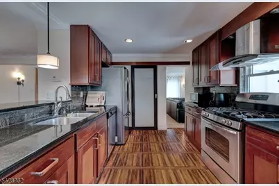 13 Hazel Ave, Livingston, NJ 07039 - Photo 6