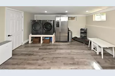 401 Chestnut St, Nutley, NJ 07110 - Photo 22