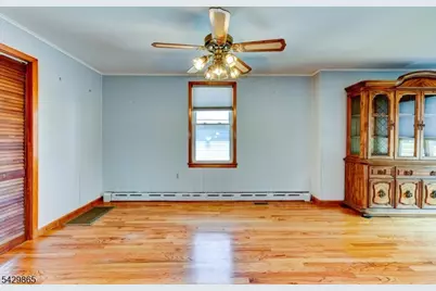 61 Yale St, Nutley, NJ 07110 - Photo 12