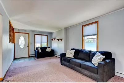 61 Yale St, Nutley, NJ 07110 - Photo 8