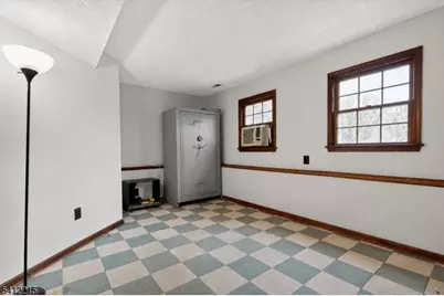1 Mountain View Ct, Clinton Township, NJ 08833 - Photo 16