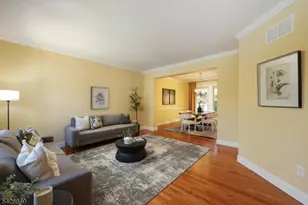 84 Bedford Dr, Montgomery Township, NJ 08558 - Photo 10