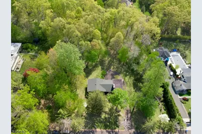 104 Redmont Rd, Watchung, NJ 07069 - Photo 4