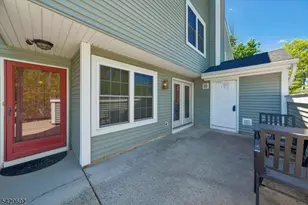 212 Westchester Ct, Union Township, NJ 07083 - Photo 1