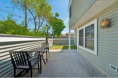 212 Westchester Ct #8, Union Township, NJ 07083 - Photo 22