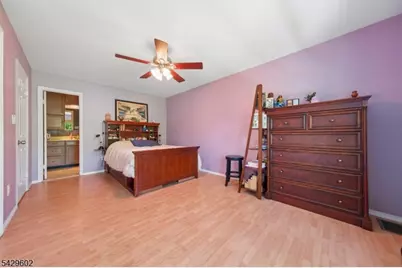 212 Westchester Ct #8, Union Township, NJ 07083 - Photo 12