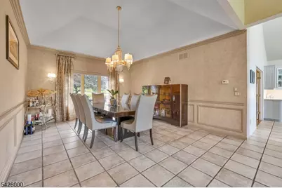 17 Elmwood Dr, Warren Township, NJ 07059 - Photo 10