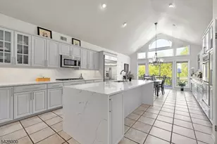 17 Elmwood Dr, Warren Township, NJ 07059 - Photo 12