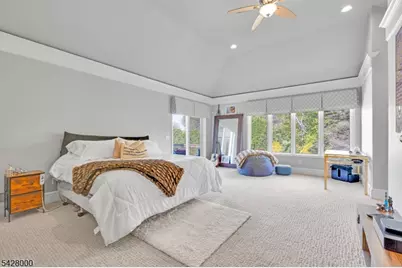 17 Elmwood Dr, Warren Township, NJ 07059 - Photo 16