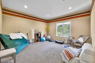 17 Elmwood Dr, Warren Township, NJ 07059 - Photo 18