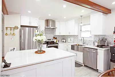 407 Durban Ave, Hopatcong, NJ 07843 - Photo 4