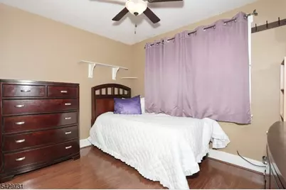 115 Lexington Ave, Bloomfield, NJ 07003 - Photo 16