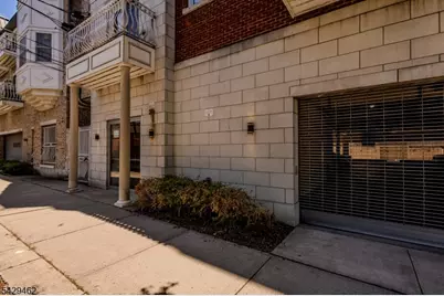 29-31 Freeman St #D-2, Newark, NJ 07105 - Photo 24