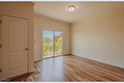 29-31 Freeman St #D-2, Newark, NJ 07105 - Photo 8
