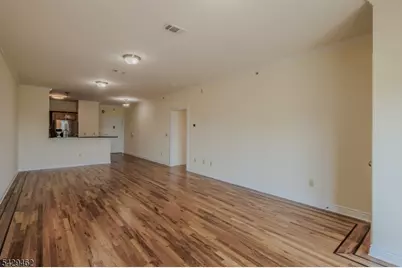 29-31 Freeman St #D-2, Newark, NJ 07105 - Photo 6
