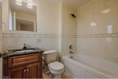 29-31 Freeman St #D-2, Newark, NJ 07105 - Photo 16