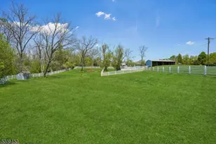 70 Pleasant Run Rd, Readington, NJ 08822 - Photo 34