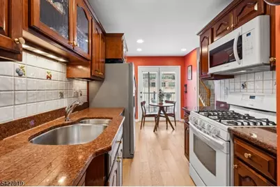 68 Mews Ln, South Orange, NJ 07079 - Photo 16