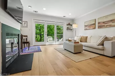 68 Mews Ln, South Orange, NJ 07079 - Photo 10