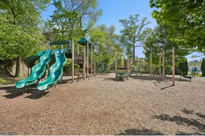 68 Mews Ln, South Orange, NJ 07079 - Photo 32