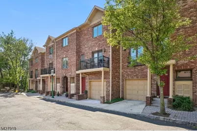 68 Mews Ln, South Orange, NJ 07079 - Photo 2