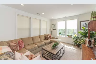 7210 Polk Dr, Rockaway Township, NJ 07866 - Photo 10
