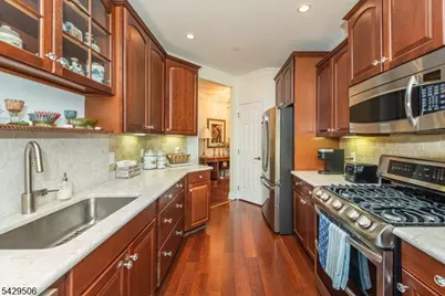 7210 Polk Dr, Rockaway Township, NJ 07866 - Photo 8